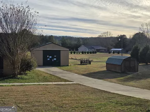 Exterior - 340 Wray Rd, Buchanan, GA 30113 photo 3 of 10