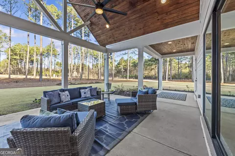 Exterior - 1085 Locklin Rd, Monroe, GA 30655 photo 5 of 11