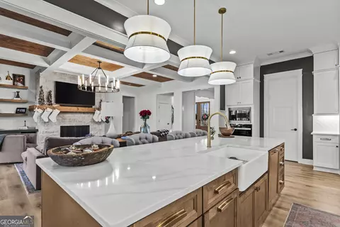 Kitchen - 1085 Locklin Rd, Monroe, GA 30655 photo 6 of 7