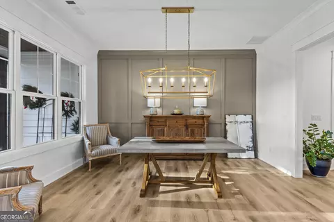 Dining - 1085 Locklin Rd, Monroe, GA 30655 photo 2 of 3