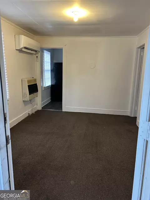 Living - 11 Hester Dr, Dublin, GA 31021 photo 1 of 1