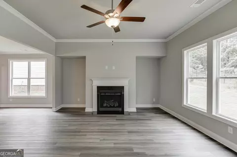 Living - 1101 Bartlett Trce, Suwanee, GA 30024 photo 2 of 4