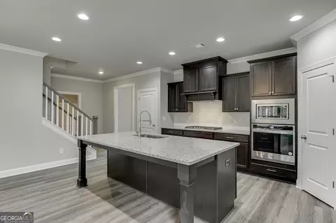 Kitchen - 1101 Bartlett Trce, Suwanee, GA 30024 photo 3 of 6