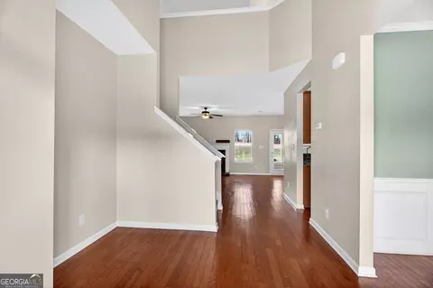 Entry Way - 140 Cedar Ridge Dr, Lagrange, GA 30241 photo 2 of 4