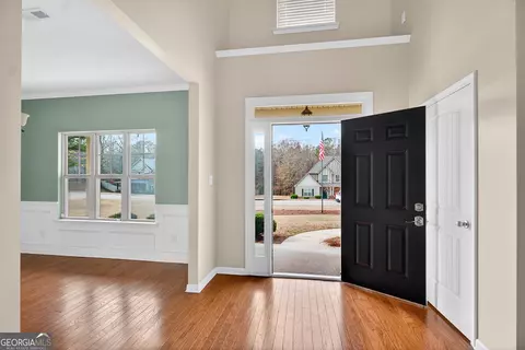 Entry Way - 140 Cedar Ridge Dr, Lagrange, GA 30241 photo 1 of 4