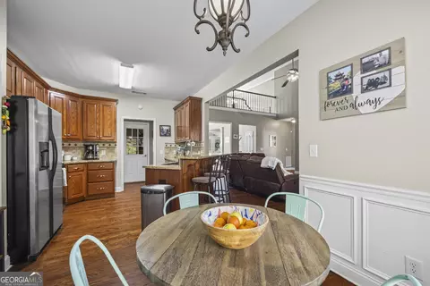 Dining - 17 Collier Mill Rd, Toccoa, GA 30577 photo 6 of 6