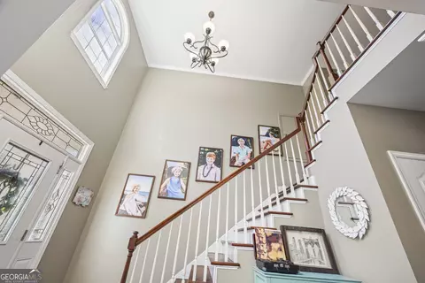 Entry Way - 17 Collier Mill Rd, Toccoa, GA 30577 photo 6 of 19