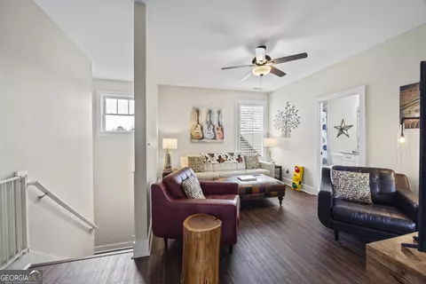 Living - 4121 N Swann St, Covington, GA 30014 photo 2 of 3