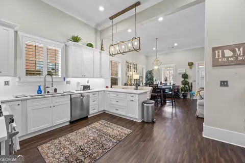 Kitchen - 4121 N Swann St, Covington, GA 30014 photo 4 of 4