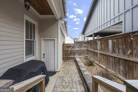 Exterior - 4121 N Swann St, Covington, GA 30014 photo 6 of 10