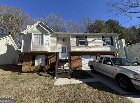 961 Redan Trce, Stone Mountain, GA 30088