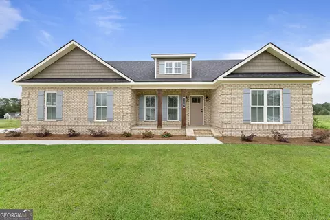 124 Pin Oak Ln, Statesboro, GA 30458
