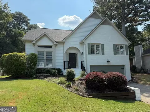 1081 Pine Grove Dr, Alpharetta, GA 30009