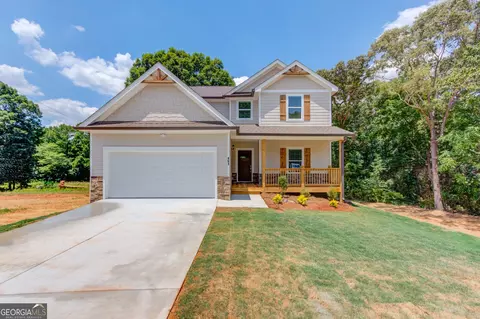 6450 Plantation Station Dr, Lula, GA 30554