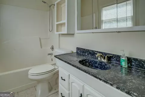 Bath - 353 Crowell Rd N, Covington, GA 30014 photo 8 of 10