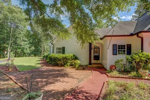 Exterior - 353 Crowell Rd N, Covington, GA 30014 photo 6 of 17