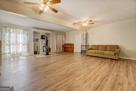 Living - 353 Crowell Rd N, Covington, GA 30014 photo 7 of 11