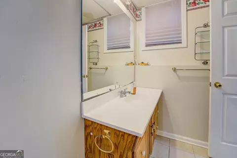 Bath - 353 Crowell Rd N, Covington, GA 30014 photo 6 of 10