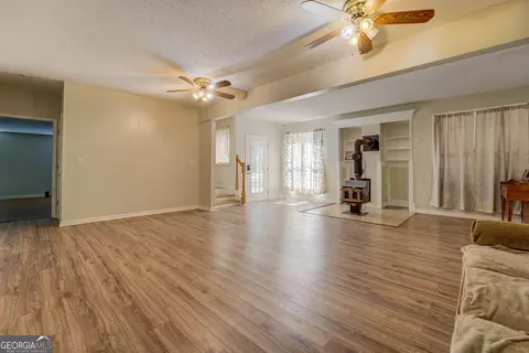 Living - 353 Crowell Rd N, Covington, GA 30014 photo 8 of 11