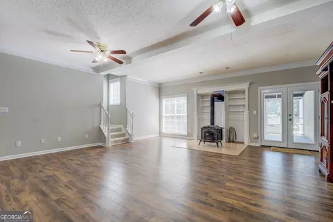 Living - 353 Crowell Rd N, Covington, GA 30014 photo 2 of 11