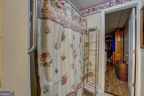 Bath - 353 Crowell Rd N, Covington, GA 30014 photo 7 of 10