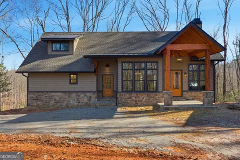 8165 Bridge Creek Rd, Tiger, GA 30576