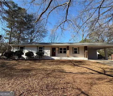 2975 Fredrick Dr, Marietta, GA 30062