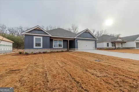 516 New Hope, Perry, GA 31069