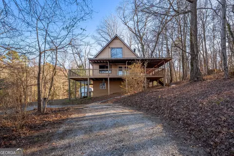 178 Troy Ln, Rabun Gap, GA 30568
