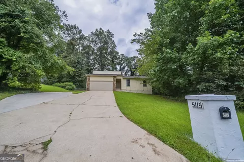 5115 Carole Pl SW, Stone Mountain, GA 30087