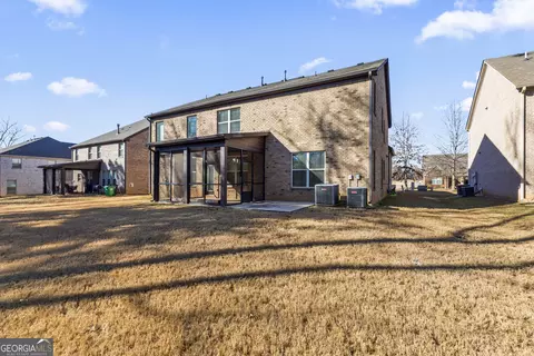 Exterior - 3297 Alhambra Cir, Hampton, GA 30228 photo 5 of 9