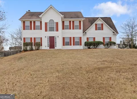 300 Carriage Lake Ln, Stockbridge, GA 30281