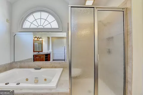 Bath - 1565 Briergate Dr, Duluth, GA 30097 photo 7 of 10