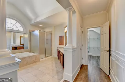 Entry Way - 1565 Briergate Dr, Duluth, GA 30097 photo 6 of 7