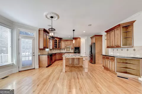 Kitchen - 1565 Briergate Dr, Duluth, GA 30097 photo 2 of 12