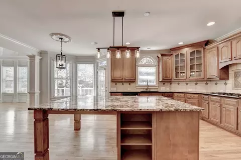 Kitchen - 1565 Briergate Dr, Duluth, GA 30097 photo 12 of 12