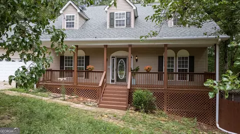 267 Pointe Willow Dr, Cleveland, GA 30528