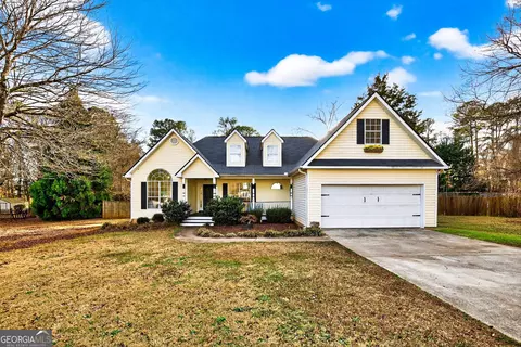 250 Willow Dell Dr, Senoia, GA 30276