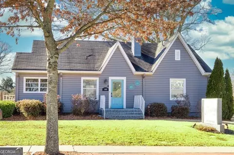 449 S Hill St, Buford, GA 30518