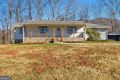 1664 Bell Gap Rd, Hiawassee, GA 30546