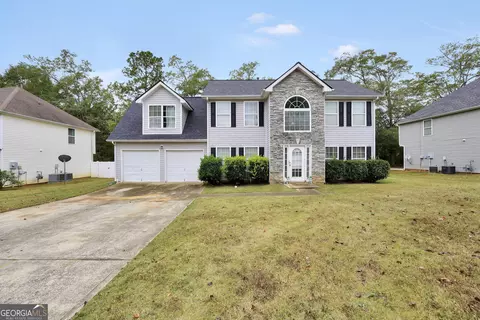 419 Grier Dr, Locust Grove, GA 30248