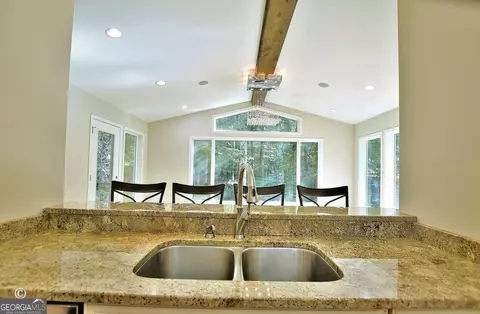 Kitchen - 5656 Hamilton Rd, Pine Mountain, GA 31822 photo 5 of 8