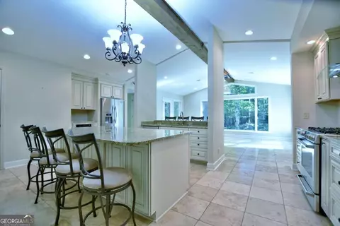 Kitchen - 5656 Hamilton Rd, Pine Mountain, GA 31822 photo 7 of 8