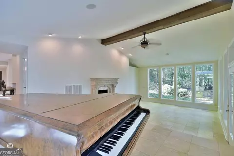 Living - 5656 Hamilton Rd, Pine Mountain, GA 31822 photo 6 of 12