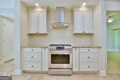 Kitchen - 5656 Hamilton Rd, Pine Mountain, GA 31822 photo 2 of 8