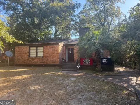1184 Edna Pl, Macon, GA 31204
