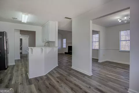 Entry Way - 40 Brandon Dr, Covington, GA 30016 photo 2 of 2
