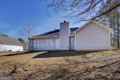 Exterior - 40 Brandon Dr, Covington, GA 30016 photo 4 of 5