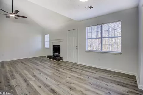 Living - 40 Brandon Dr, Covington, GA 30016 photo 6 of 6