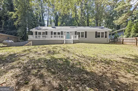 2790 Collier Dr NW, Atlanta, GA 30318